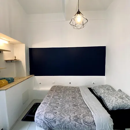 Апартаменты Loft Au Coeur Du Centre Historique